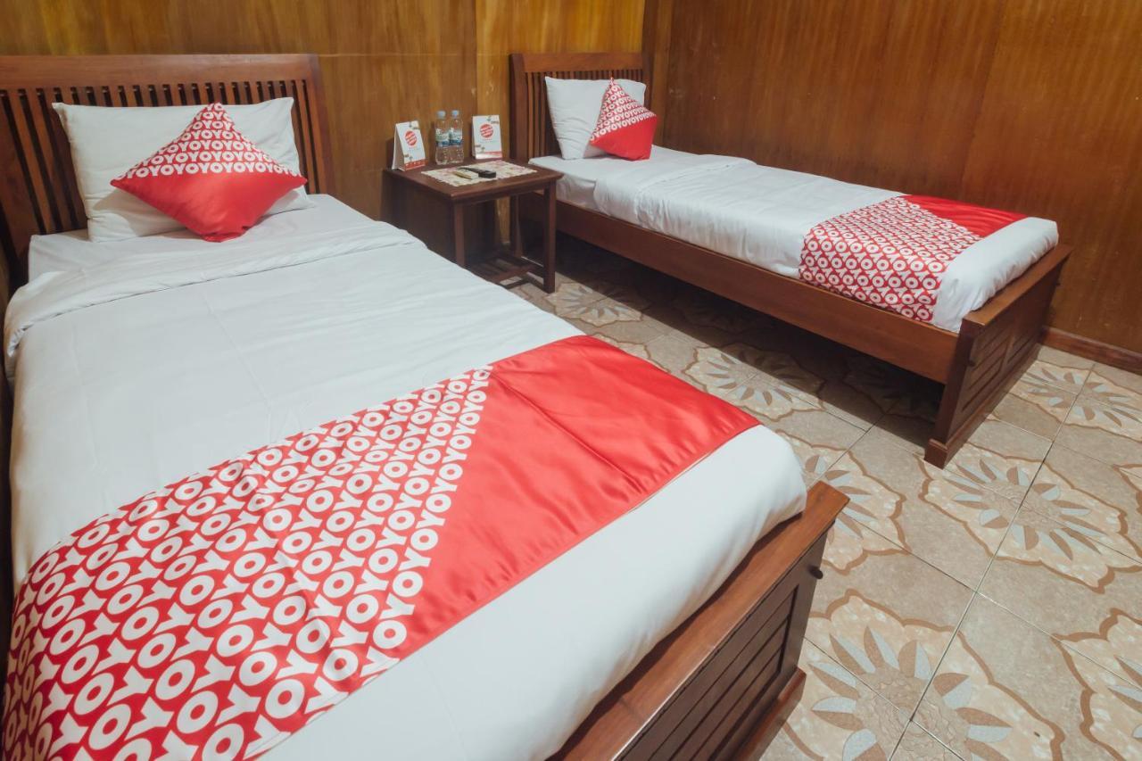 Vaccinated Staff - Oyo 1300 Crecia Guest House Hatu Ngoại thất bức ảnh