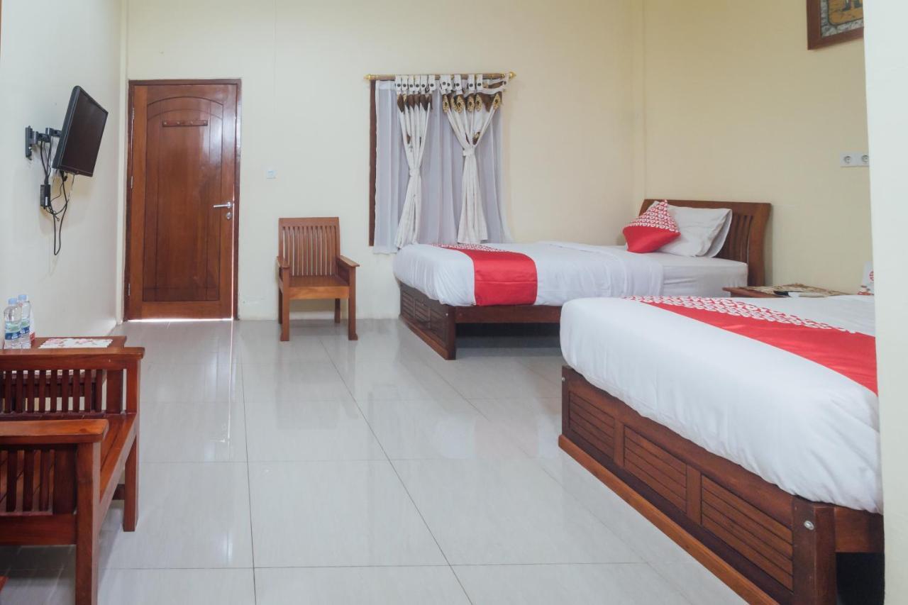 Vaccinated Staff - Oyo 1300 Crecia Guest House Hatu Ngoại thất bức ảnh