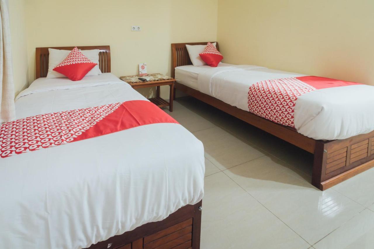 Vaccinated Staff - Oyo 1300 Crecia Guest House Hatu Ngoại thất bức ảnh