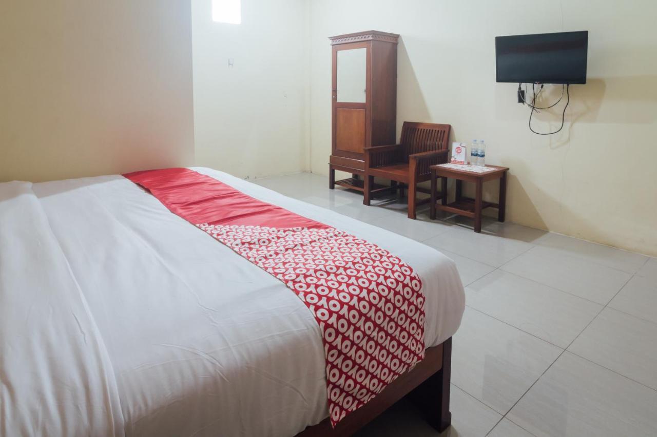 Vaccinated Staff - Oyo 1300 Crecia Guest House Hatu Ngoại thất bức ảnh
